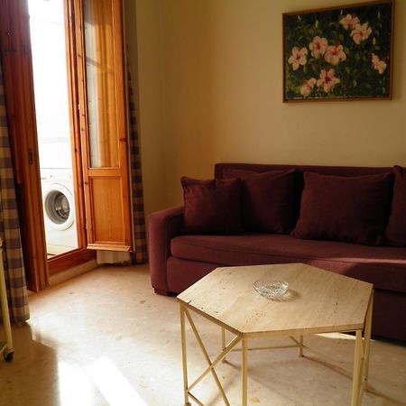 Apartaments St. Jordi Comtal Барселона Екстер'єр фото