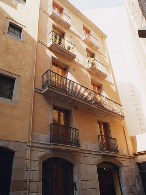 Apartaments St. Jordi Comtal Барселона Екстер'єр фото