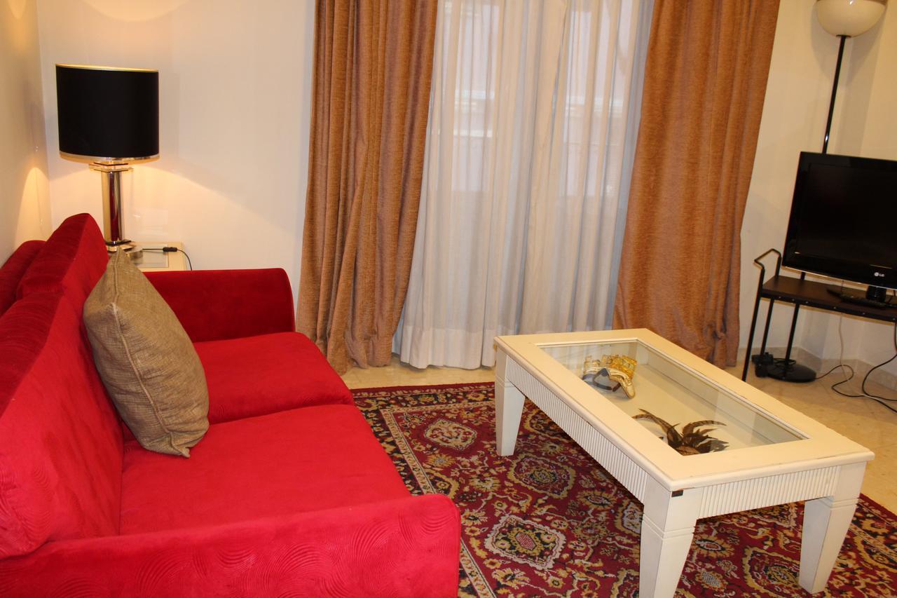 Apartaments St. Jordi Comtal Барселона Екстер'єр фото